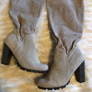 💝CW suede perforated boots